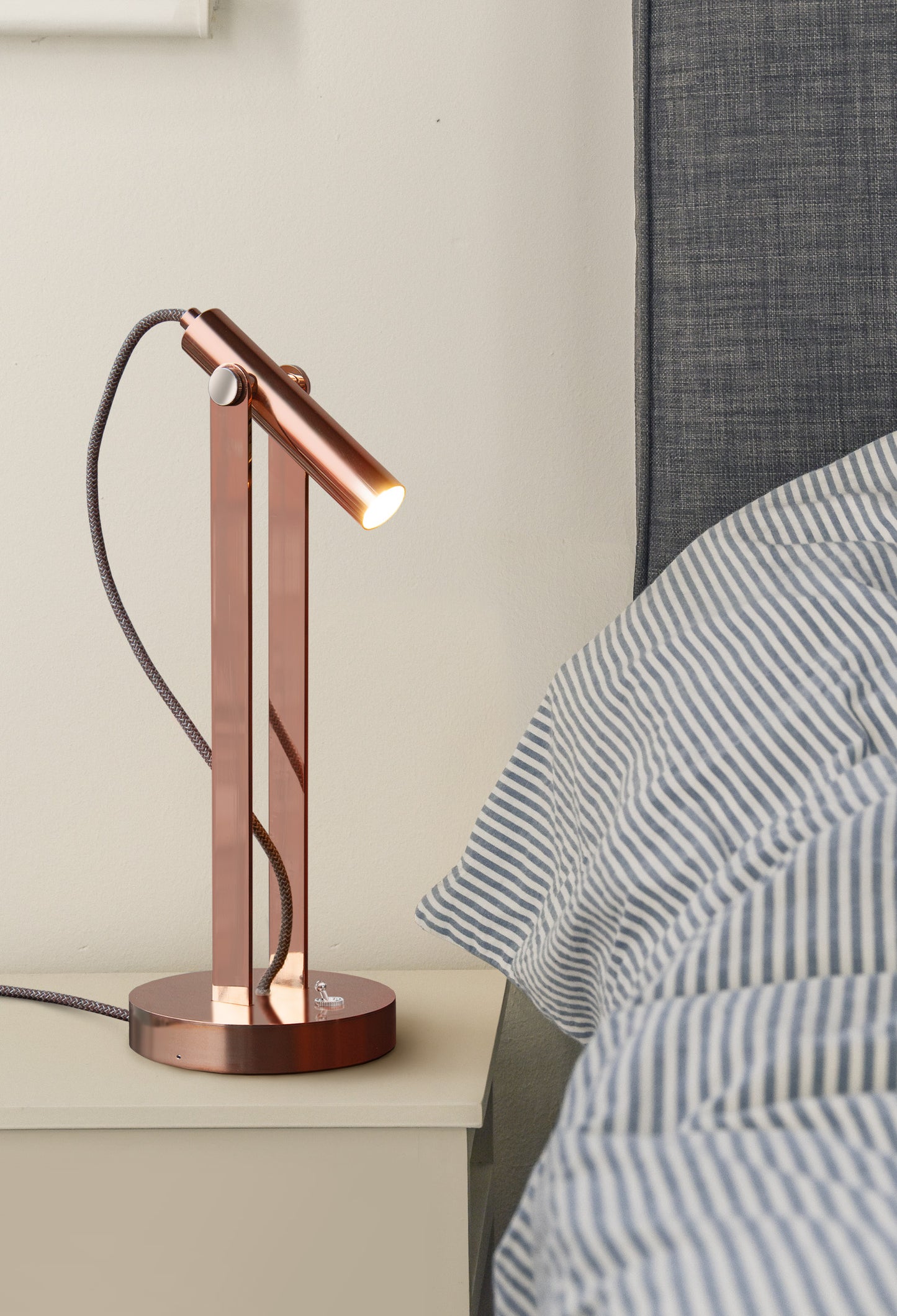 Mino Desk, Kobber