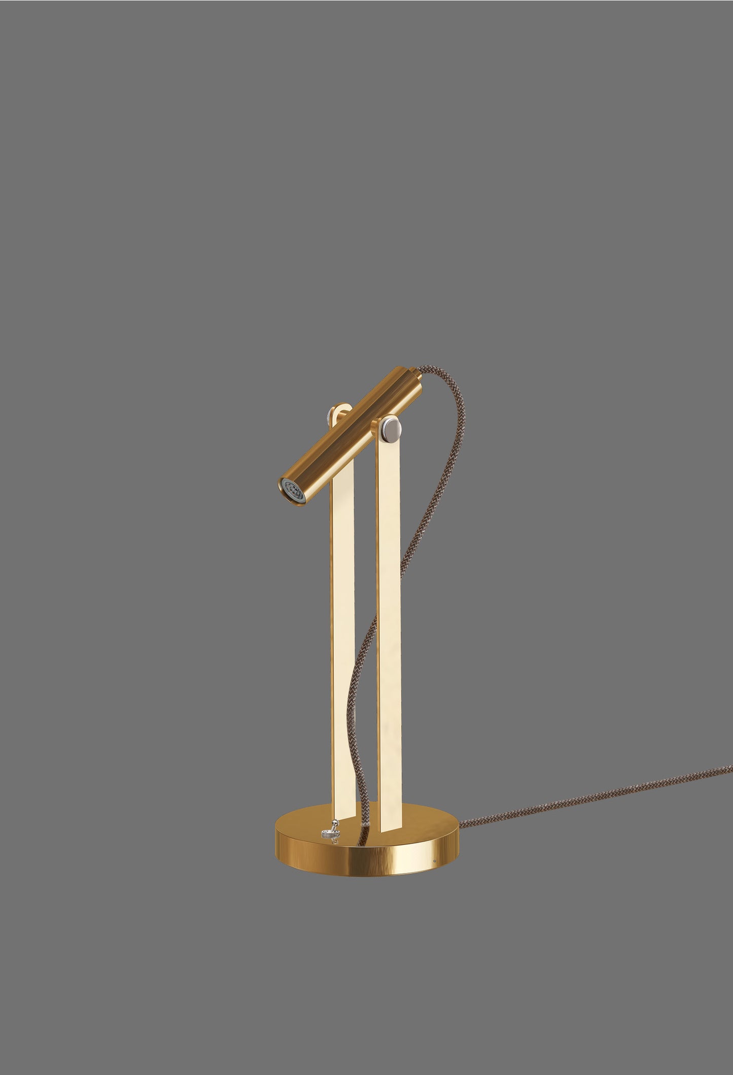 Mino Desk, Messing